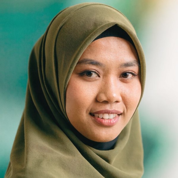 Ustadzah Maryam Hanifah