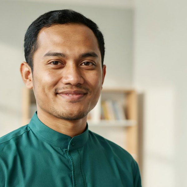 Ustadz Yusuf Hakim